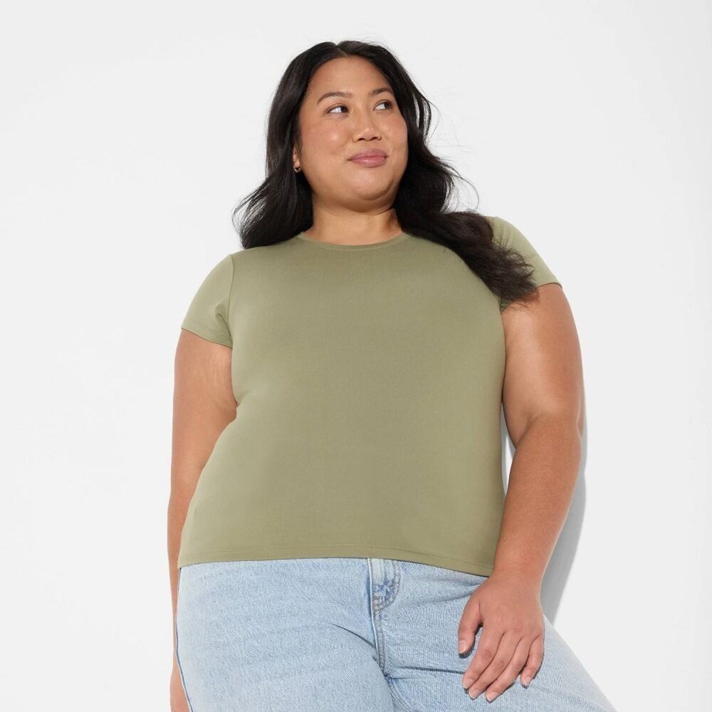 Wild Fable Women's Short Sleeve Crewneck ButterBliss T-Shirt Size 2X Sage Green